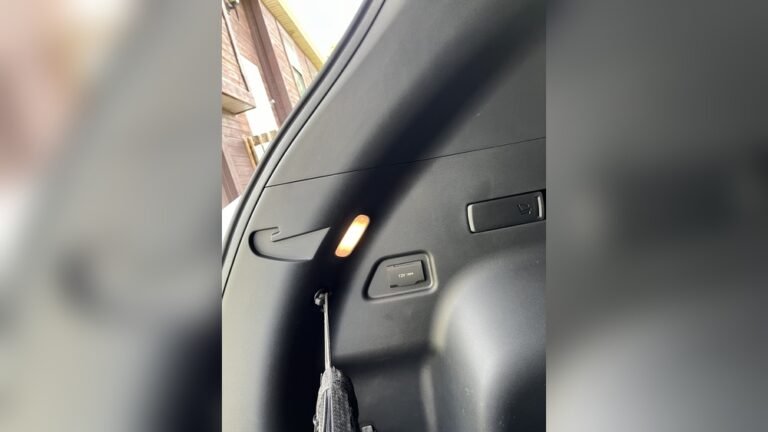 How to Turn off Trunk Light Hyundai Tucson